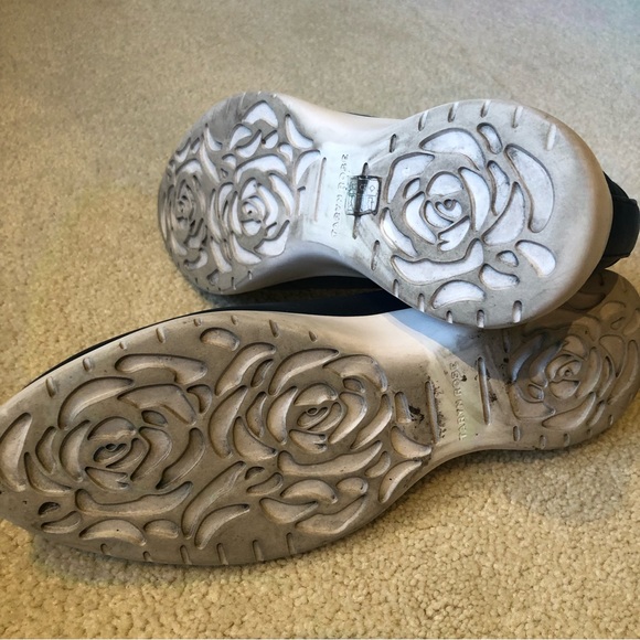 Taryn Rose 7B Women's Danielle Comfort Shoes - Picture 7 of 10